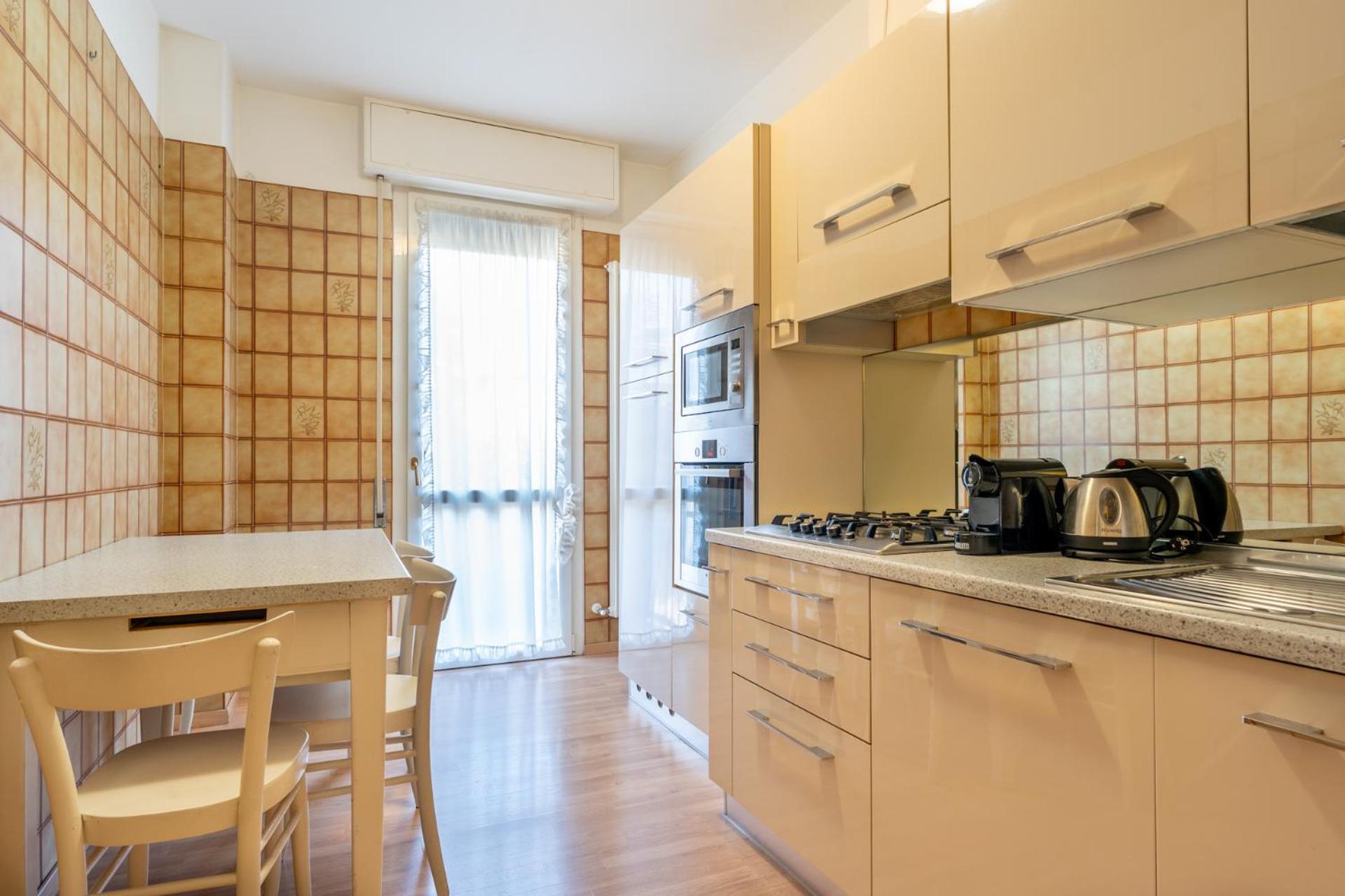 Spacious Apartment At Como Lake Mandello del Lario Exterior photo